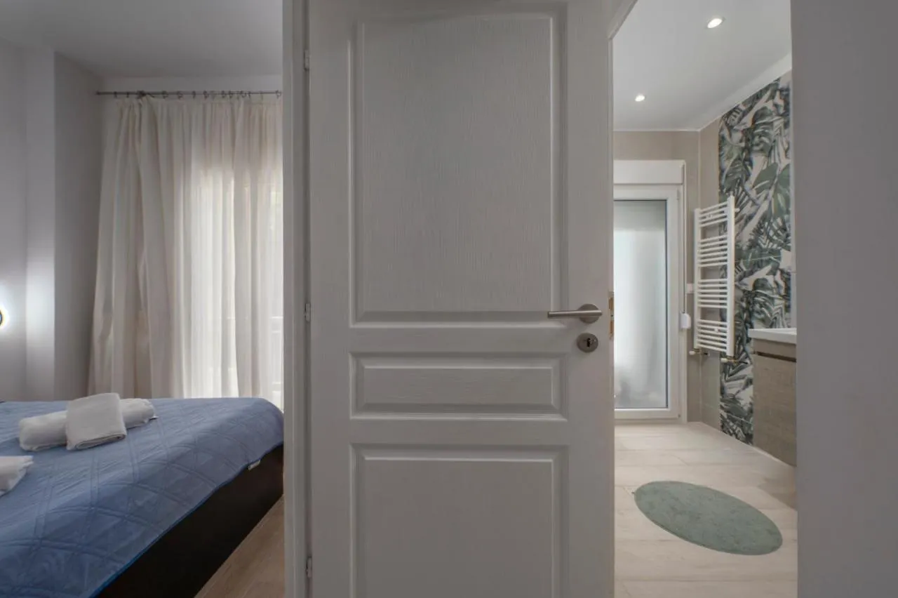 Kosmos Service Apartment City Center 3 With Additional Cost Parking Thessaloniki